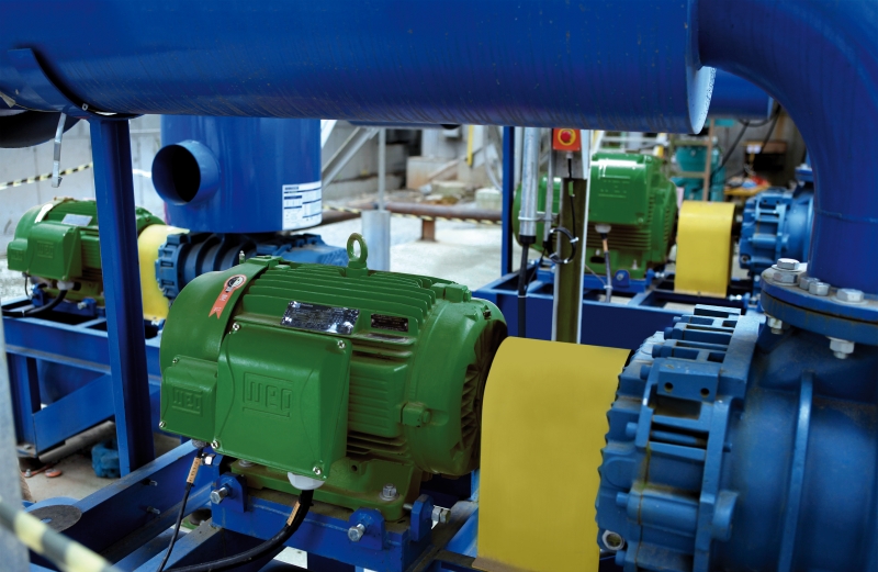 Learn how starting, pull-up and breakdown torque impact electric motor selection for OEMs. Ensure performance and efficiency in load-heavy applications.